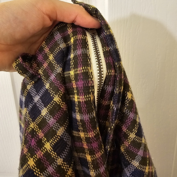 AE Dress Pants With Wide Leg | Size 4 | Super Stretch - Picture 11 of 12